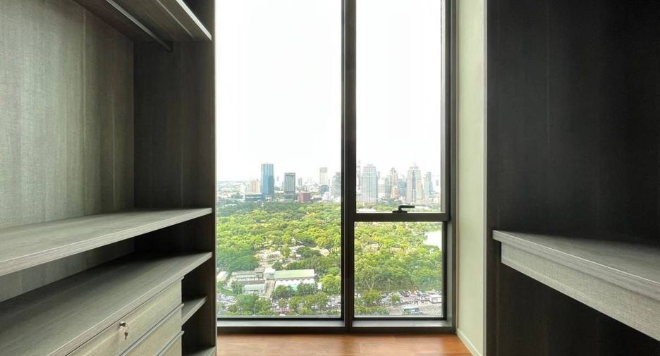 Condo en venta de 4 habitaciones en Pathum Wan, Bangkok