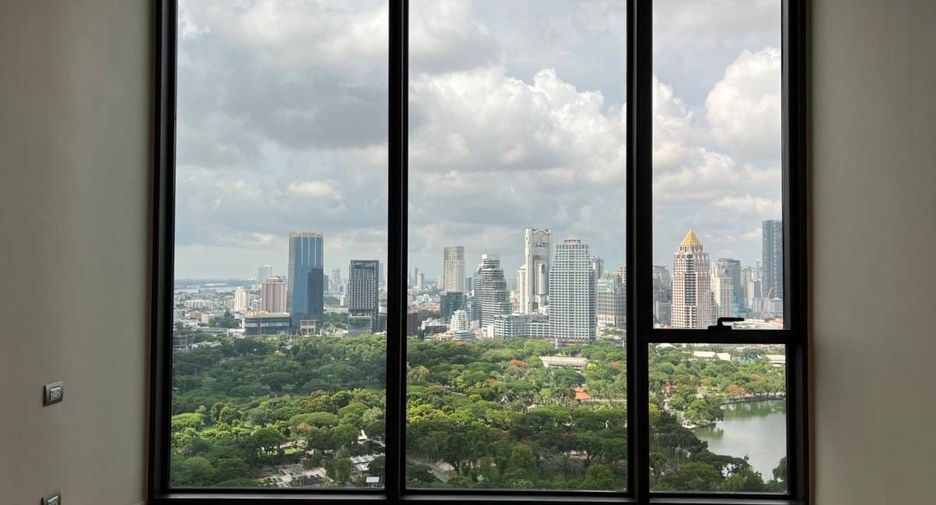 Condo en venta de 4 habitaciones en Pathum Wan, Bangkok