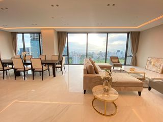 Condo en venta de 4 habitaciones en Pathum Wan, Bangkok
