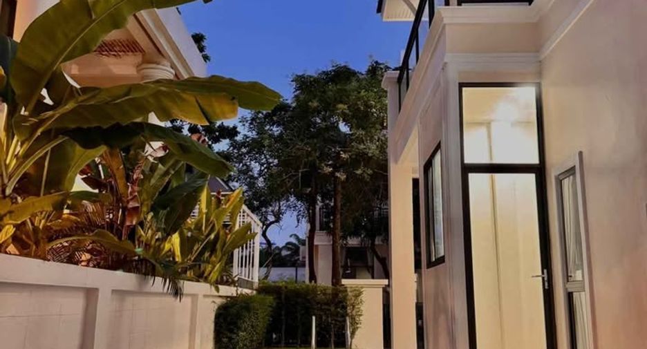À louer et à vendre 4 chambres maison à Bang Lamung, Chonburi
