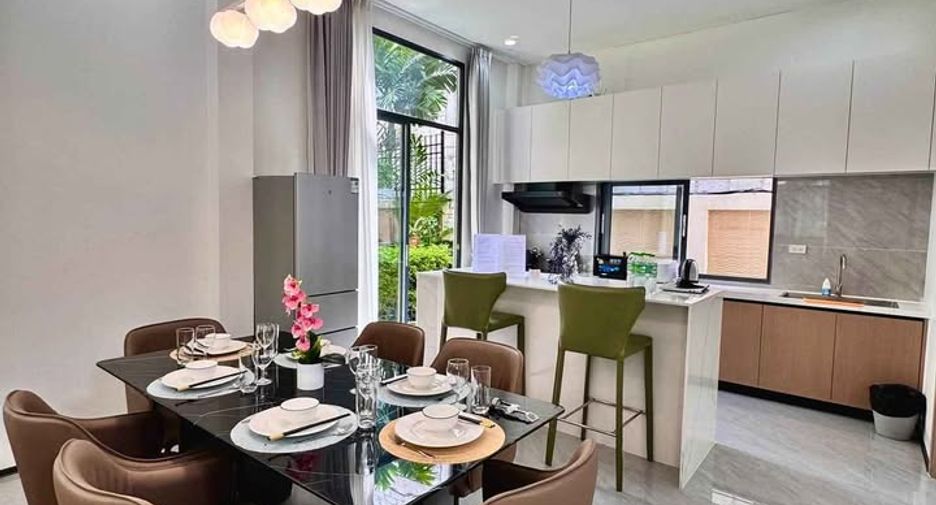 À louer et à vendre 4 chambres maison à Bang Lamung, Chonburi