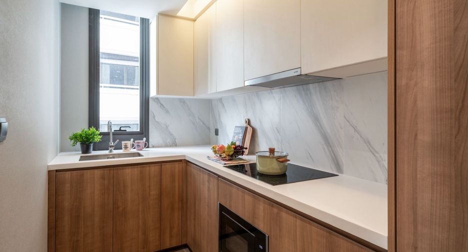 For sale 4 bedrooms condo in Pathum Wan, Bangkok