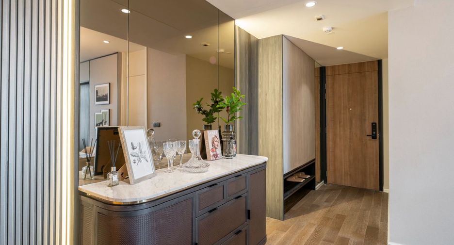 For sale 4 bedrooms condo in Pathum Wan, Bangkok