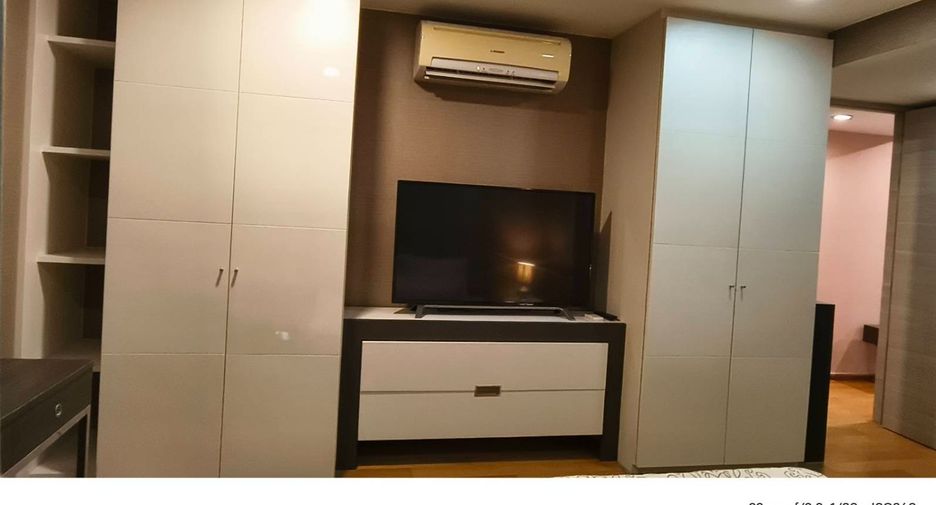 Condo en alquiler de 2 habitaciones en Pathum Wan, Bangkok