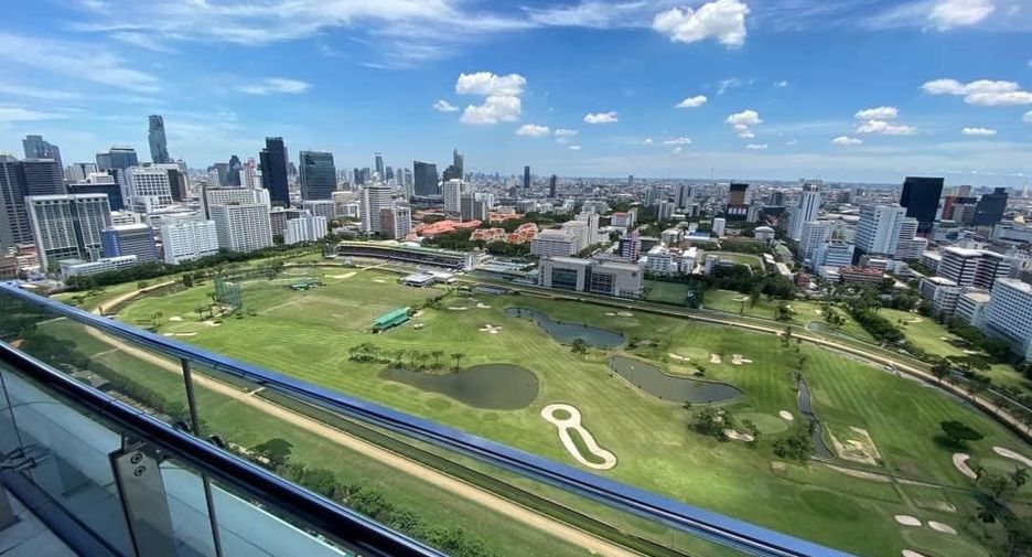 Condo en venta de 3 habitaciones en Pathum Wan, Bangkok