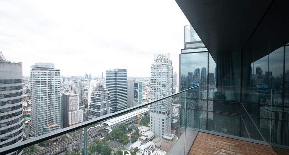 Condo en venta de 3 habitaciones en Sathon, Bangkok