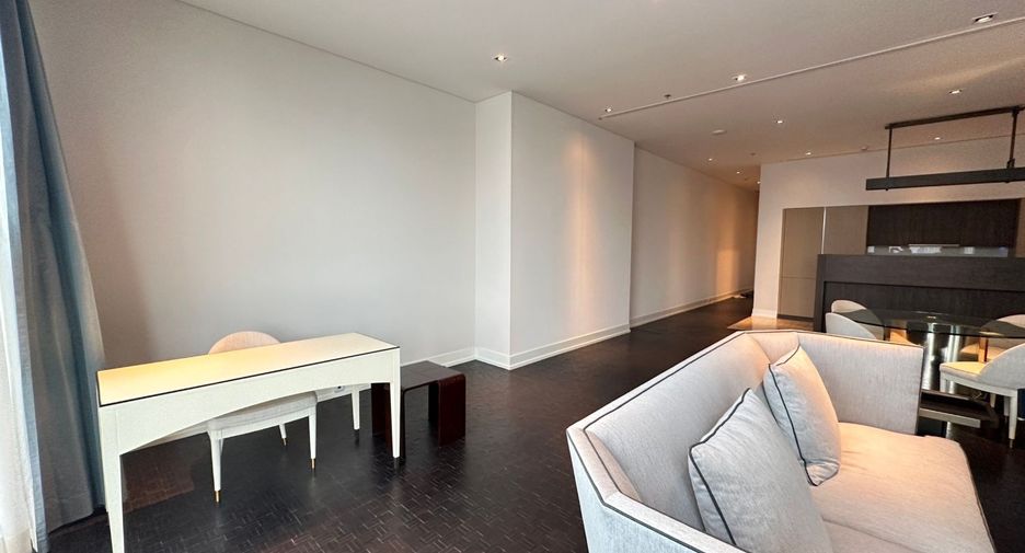 Condo en venta de 2 habitaciones en Sathon, Bangkok