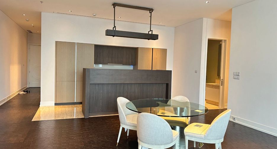 Condo en venta de 2 habitaciones en Sathon, Bangkok