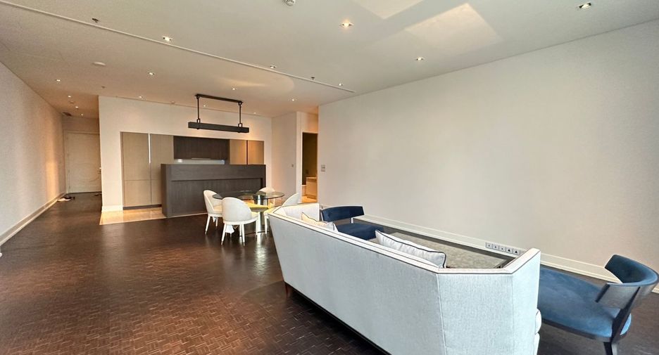 Condo en venta de 2 habitaciones en Sathon, Bangkok