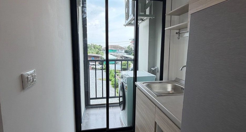 For rent 1 bed condo in Mueang Samut Prakan, Samut Prakan
