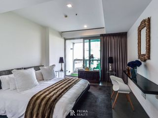 For sale 4 bedrooms condo in Khlong San, Bangkok