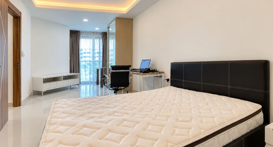 Condo en venta de 3 habitaciones en Jomtien, Pattaya