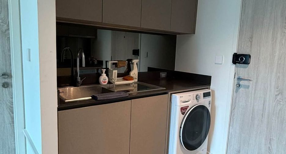 For rent 1 Beds condo in Khlong Toei, Bangkok