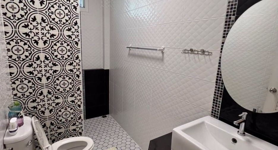 For rent and for sale 3 bedrooms house in Mueang Chiang Mai, Chiang Mai