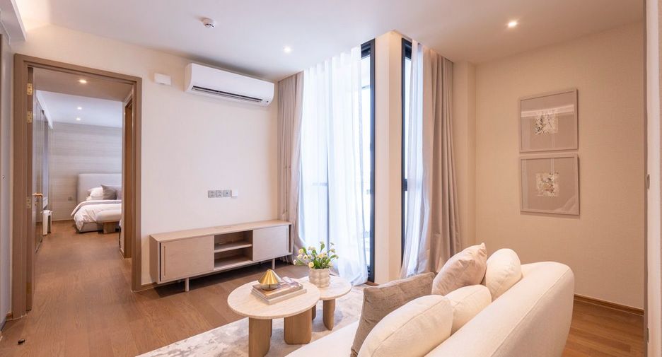 For rent 2 bedrooms condo in Khlong Toei, Bangkok