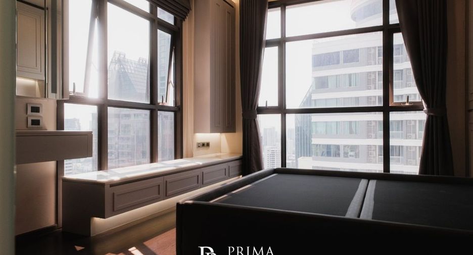 For sale 2 bedrooms condo in Khlong Toei, Bangkok