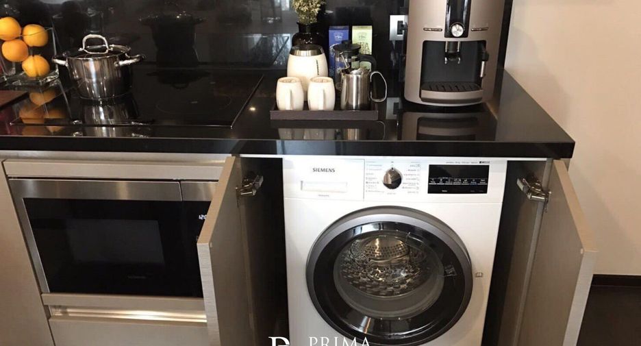 For sale 2 bedrooms condo in Khlong Toei, Bangkok