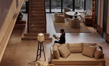 For sale 3 bedrooms condo in Yan Nawa, Bangkok