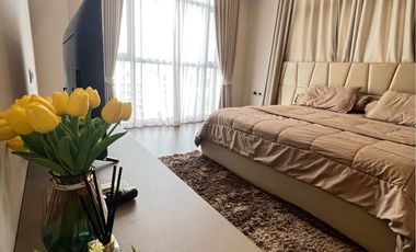 For sale 2 bedrooms condo in Khlong Toei, Bangkok