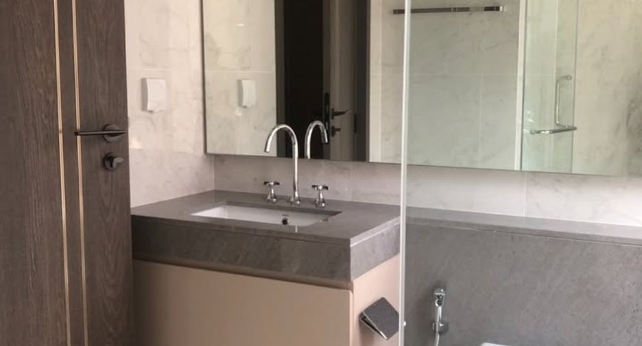 Wohnung zum Kauf mit 1 Zimmer in Pathum Wan, Bangkok