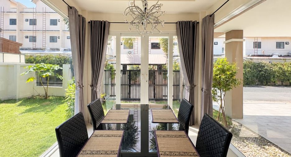 Haus zur Miete mit 3 Zimmer in Bang Lamung, Chonburi