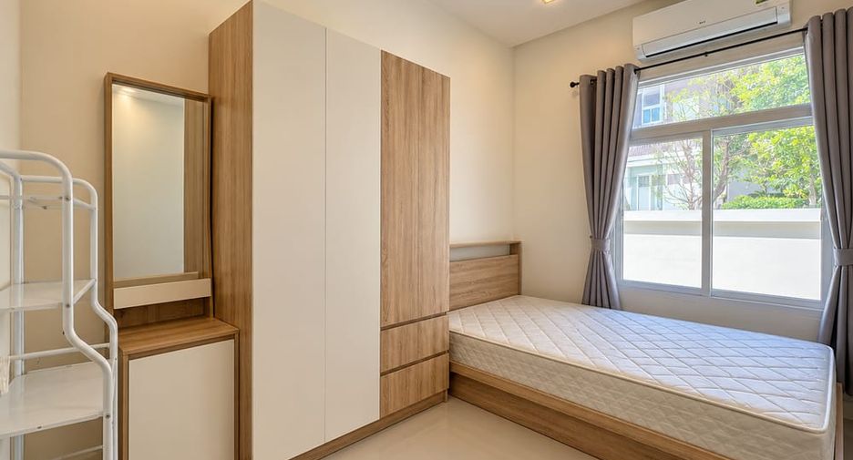 Haus zur Miete mit 3 Zimmer in Bang Lamung, Chonburi