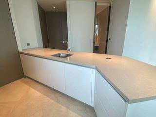 Condo en alquiler de 2 habitaciones en Khlong San, Bangkok