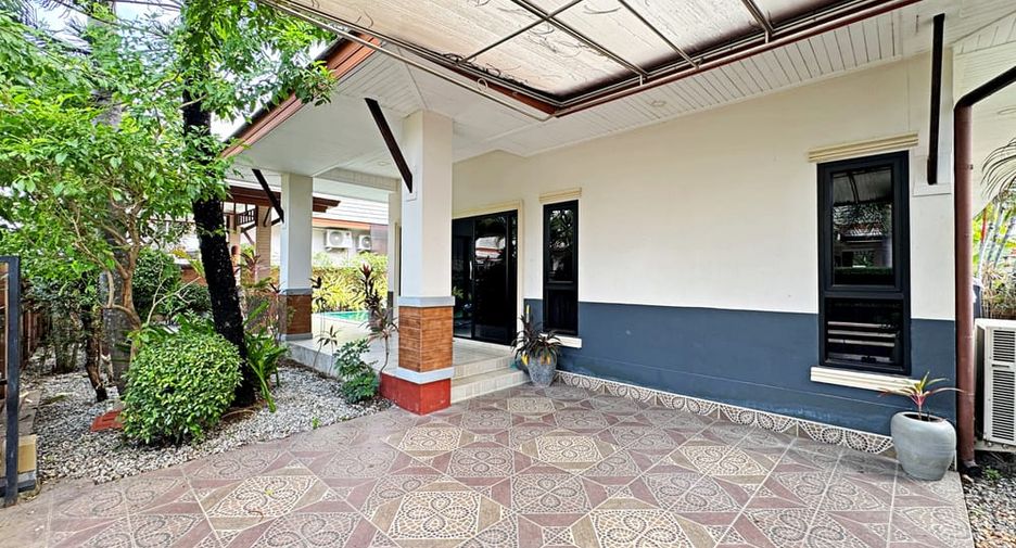For rent 2 bedrooms villa in Huay Yai, Pattaya