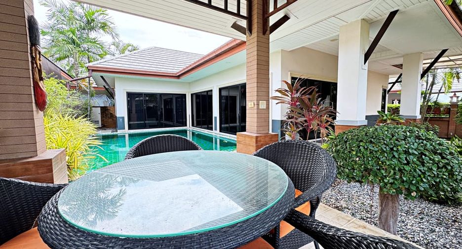 For rent 2 bedrooms villa in Huay Yai, Pattaya