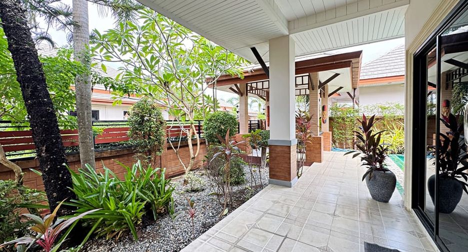 For rent 2 bedrooms villa in Huay Yai, Pattaya