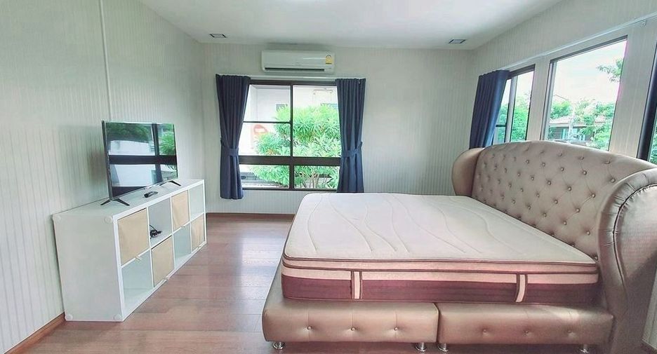 For rent 4 bedrooms house in Bang Phli, Samut Prakan