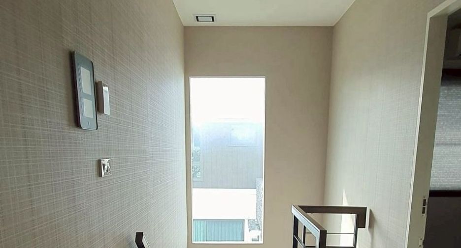 For rent 4 bedrooms house in Bang Phli, Samut Prakan
