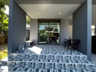 出租 4 卧室 独立屋 在 Bang Phli, Samut Prakan