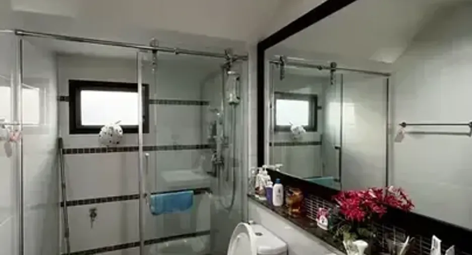 出租 4 卧室 独立屋 在 Bang Phli, Samut Prakan