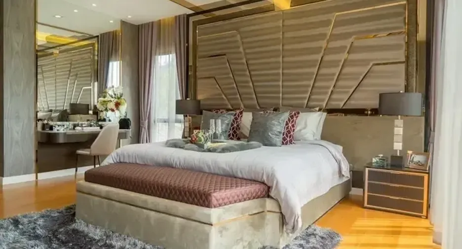Haus zur Miete mit 4 Zimmer in Prawet, Bangkok
