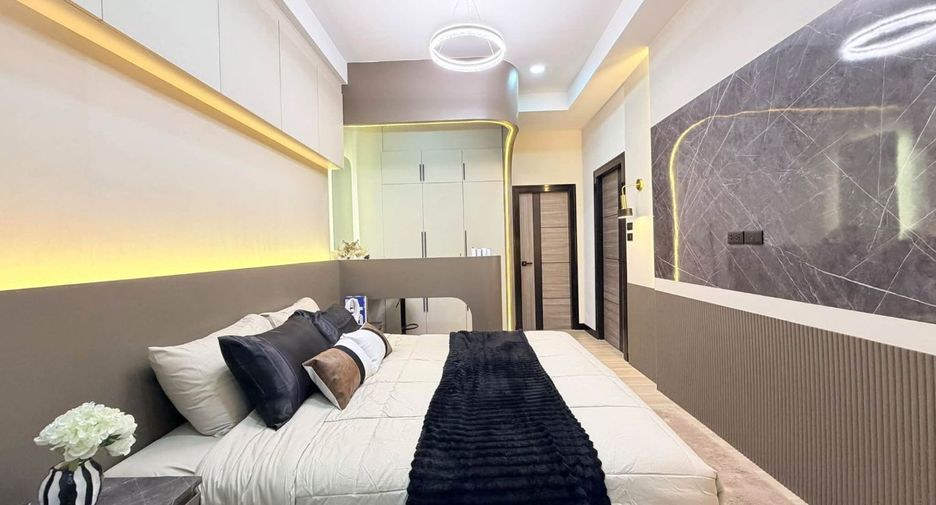 Продажа 4 спальни дом в Банг Ламунг, Чонбури