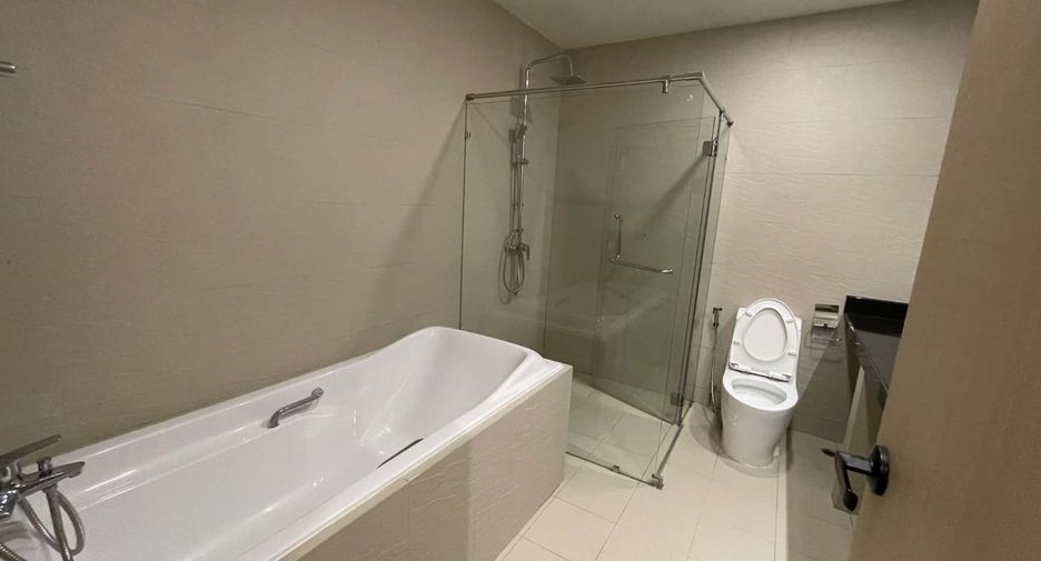 For rent 2 bedrooms condo in Jomtien, Pattaya