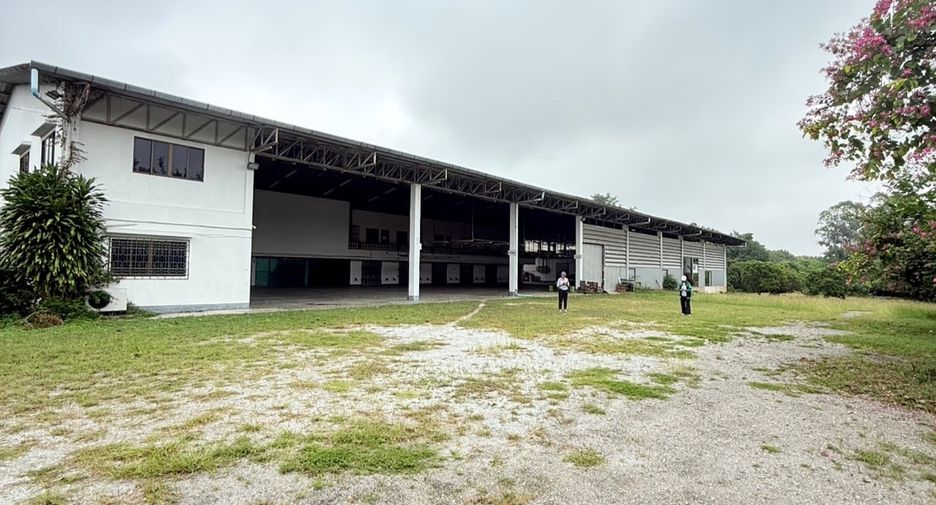 Almacén en venta en Chom Thong, Chiang Mai