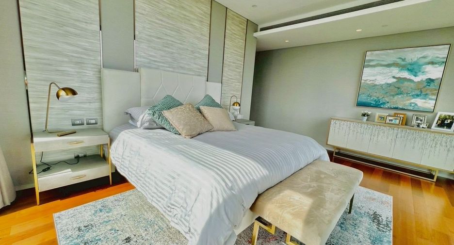 Wohnung zur Miete mit 3 Zimmer in Pathum Wan, Bangkok