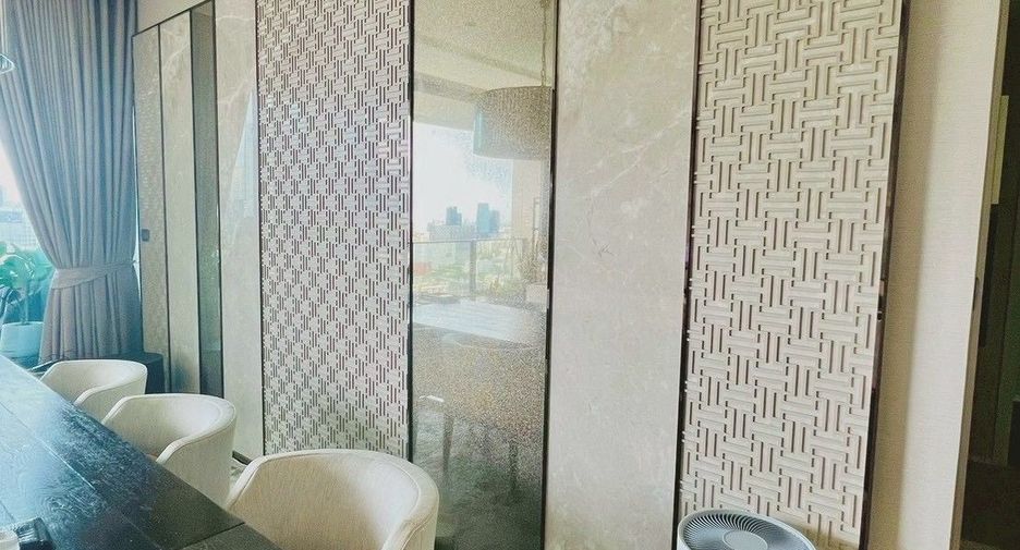Wohnung zur Miete mit 3 Zimmer in Pathum Wan, Bangkok