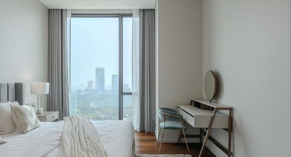 Wohnung zur Miete mit 5 Zimmer in Pathum Wan, Bangkok