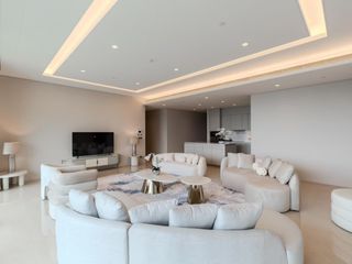 Wohnung zur Miete mit 5 Zimmer in Pathum Wan, Bangkok