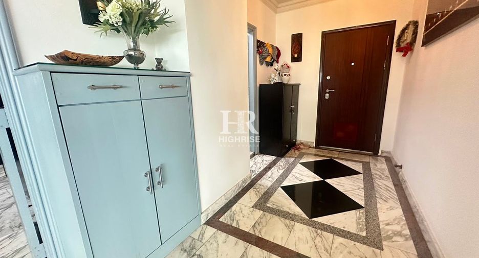 For sale 2 ベッドルーム condo in Bang Lamung, Chonburi