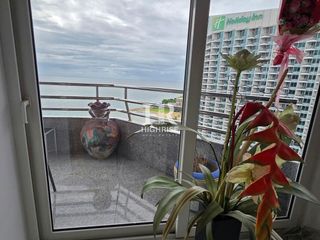 For sale 2 ベッドルーム condo in Bang Lamung, Chonburi