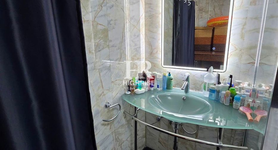 For sale 2 ベッドルーム condo in Bang Lamung, Chonburi