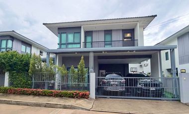 Casa en venta de 4 habitaciones en Bang Lamung, Chonburi