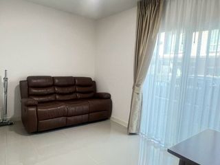 Casa en alquiler de 4 habitaciones en Bang Kruai, Nonthaburi