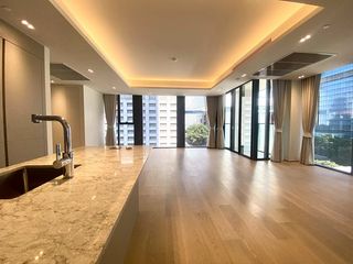 Wohnung zur Miete mit 3 Zimmer in Pathum Wan, Bangkok
