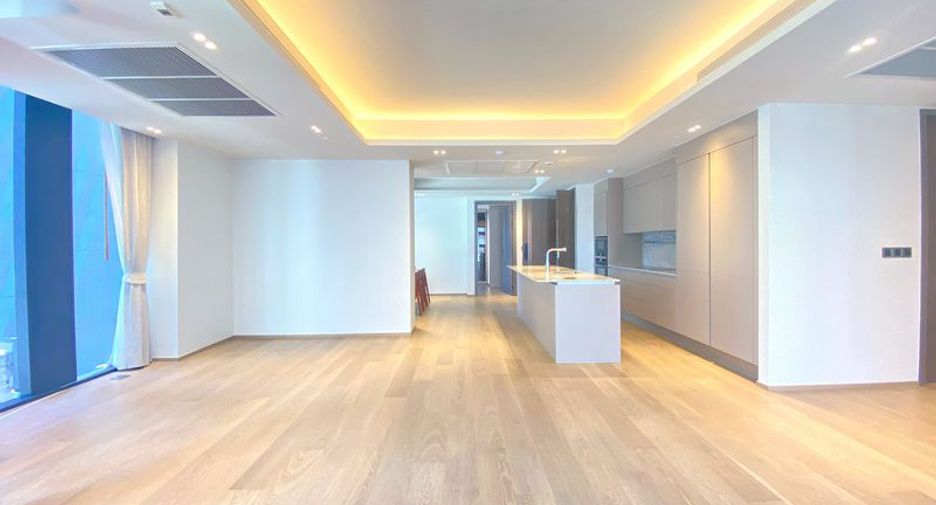 Wohnung zur Miete mit 3 Zimmer in Pathum Wan, Bangkok