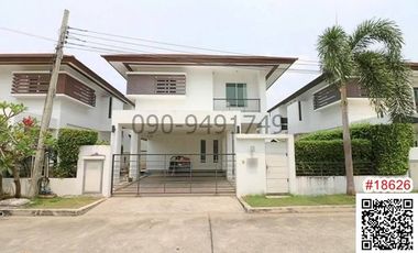 For rent 3 ベッドルーム house in Prawet, Bangkok